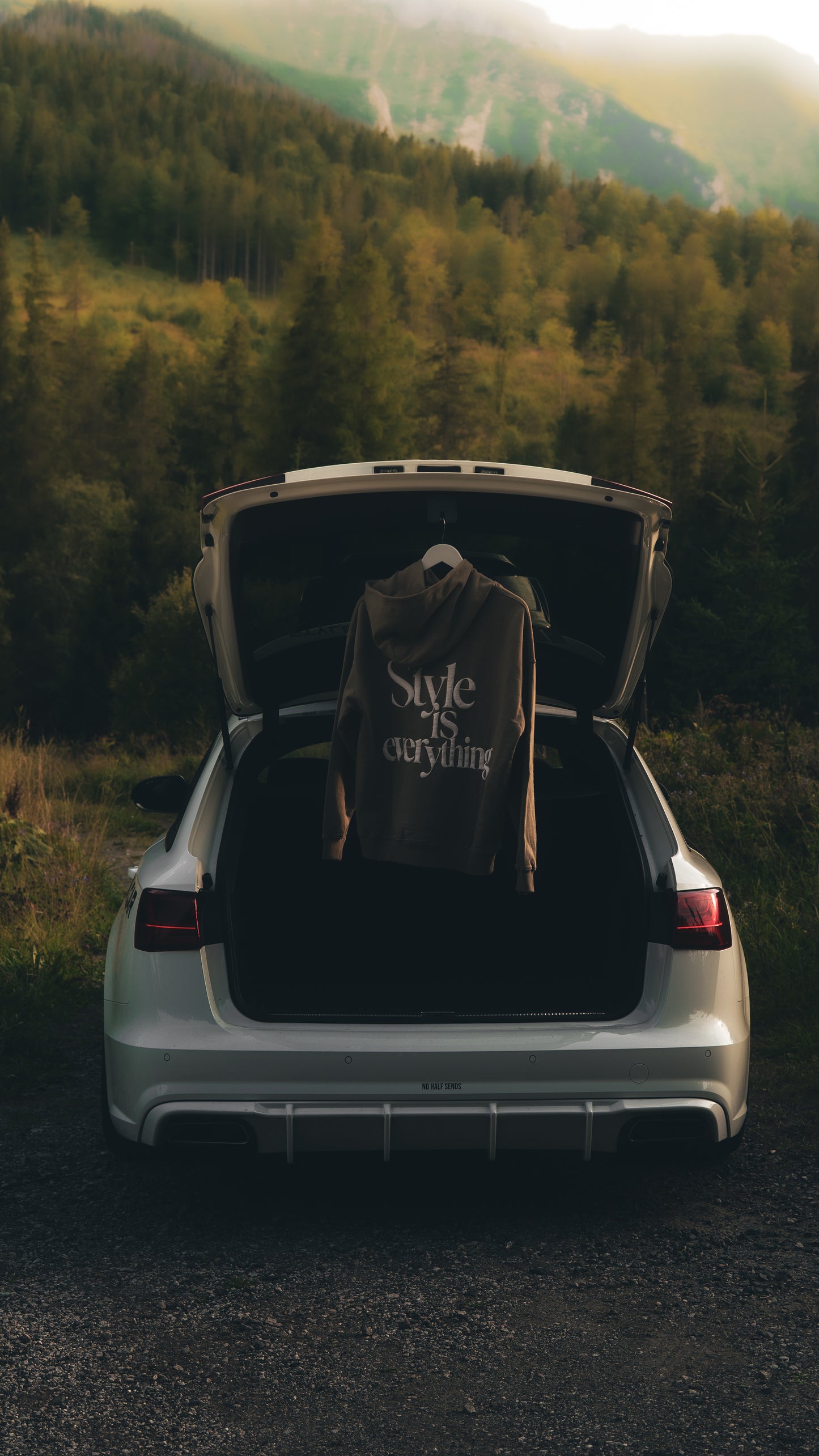 KEILWORKS HOODIE – STYLE IS EVERYTHING
